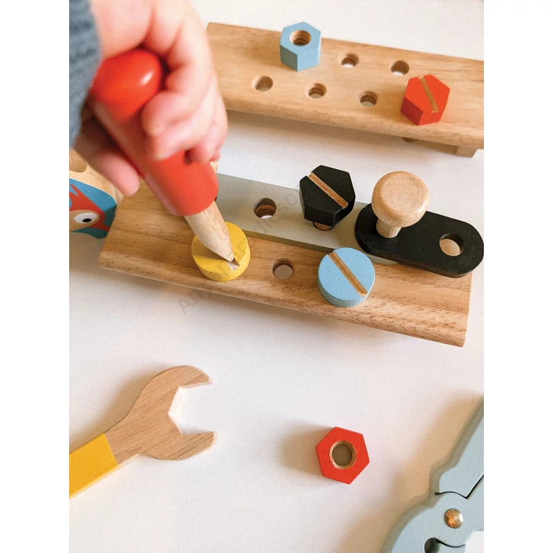 tender_leaf_toys_szerelő_keszlet_csavarok